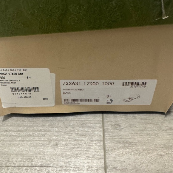 Gucci men’s shoes, size 8.5
Never worn, brand new, still in box. - Picture 6 of 6